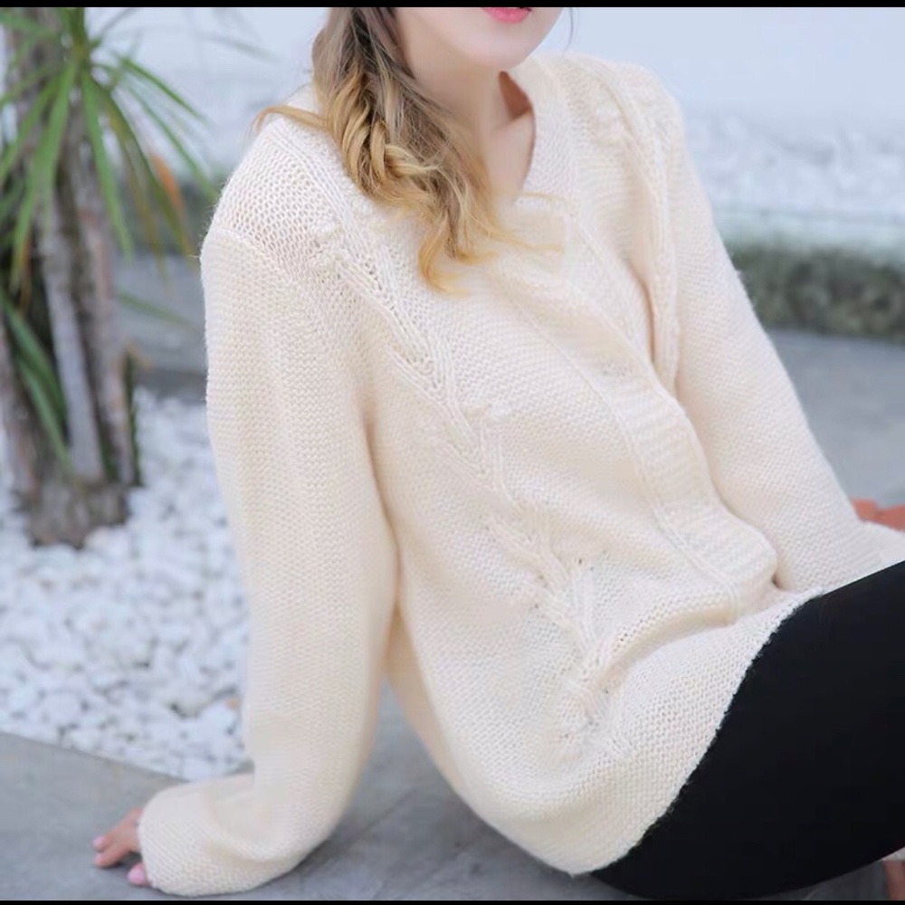 Sweater Cardigan Beige open Front Crew Neck